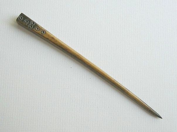 Bone hairpin from the Ming Dynasty – (8670)